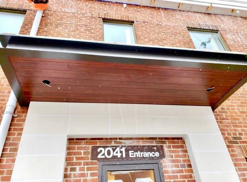 Custom I-Beam Drip Edge, Fascia Detail for DRM Developments